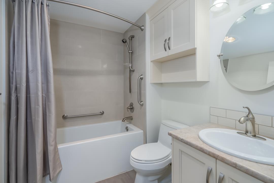 102 1785 Martin Drive, Surrey, British Columbia  V4A 9T5 - Photo 23 - R2991642