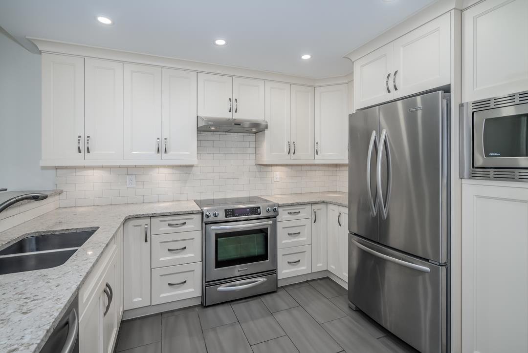102 1785 Martin Drive, Surrey, British Columbia  V4A 9T5 - Photo 5 - R2991642