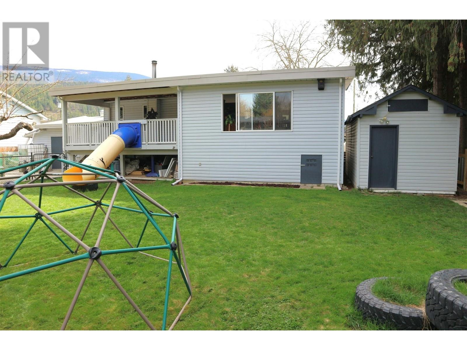 714 Maple Street, Sicamous, British Columbia  V0E 2V1 - Photo 57 - 10343246