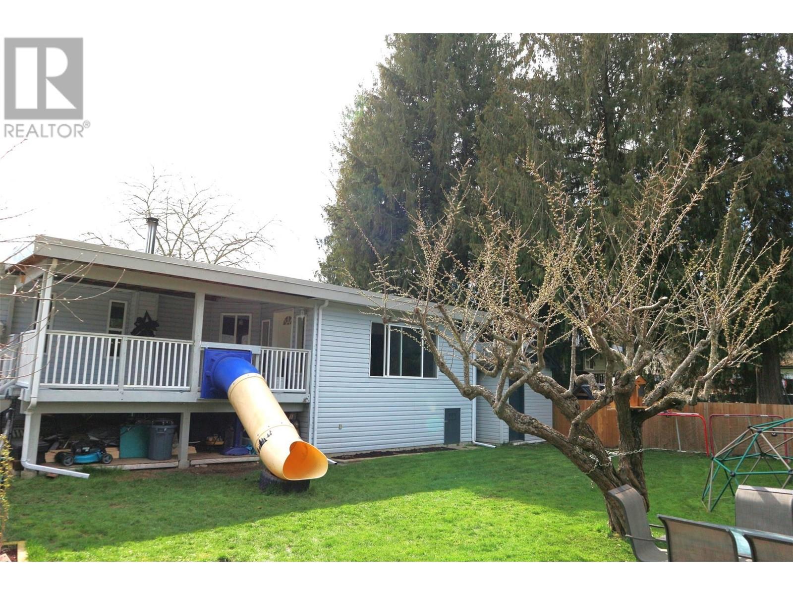 714 Maple Street, Sicamous, British Columbia  V0E 2V1 - Photo 55 - 10343246