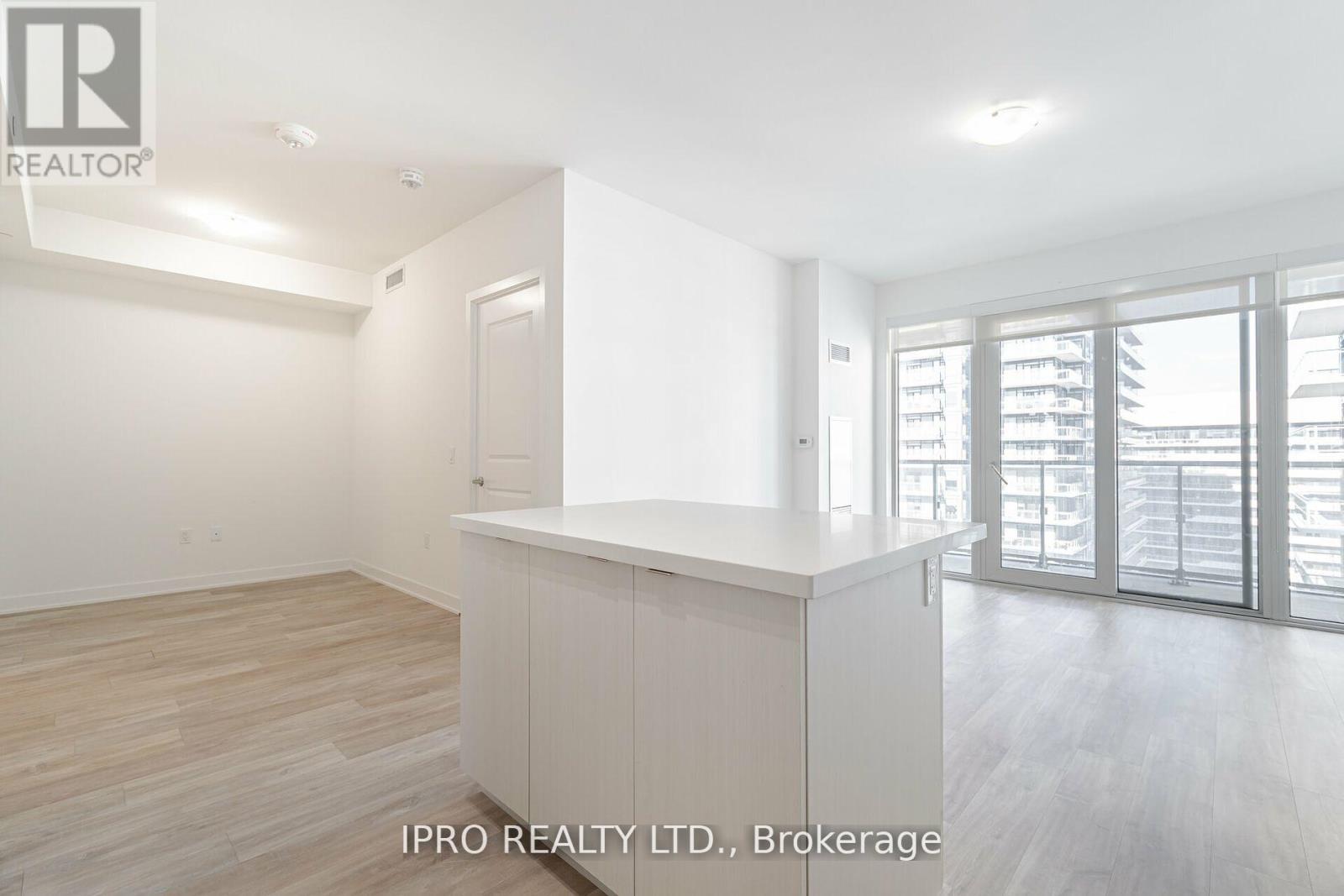 2002 - 4675 Metcalfe Avenue, Mississauga (Central Erin Mills), Ontario  L5M 0Z8 - Photo 12 - W12089553