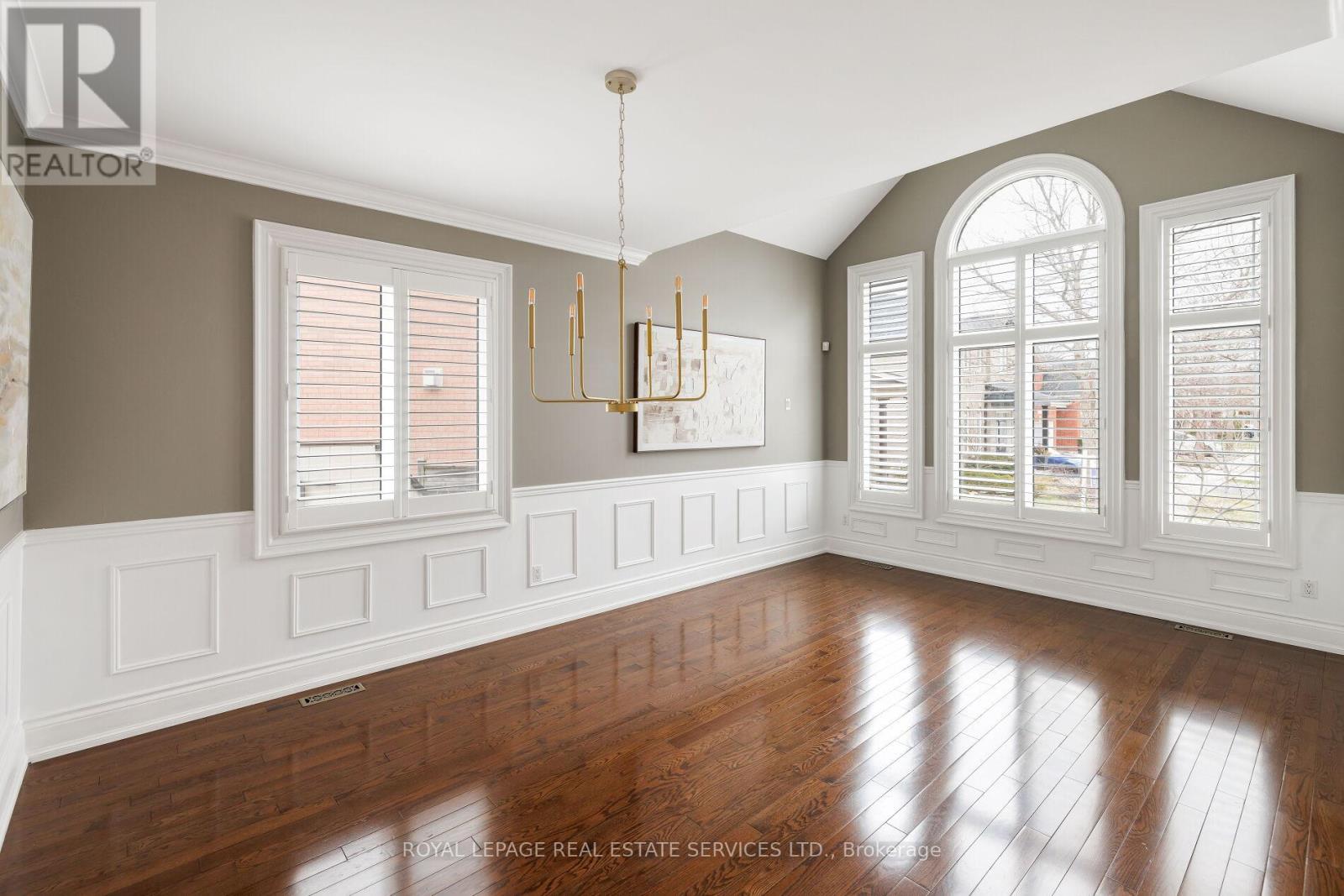 2225 Glazebrook Circle, Oakville (Wm Westmount), Ontario  L6M 5B5 - Photo 8 - W12089762