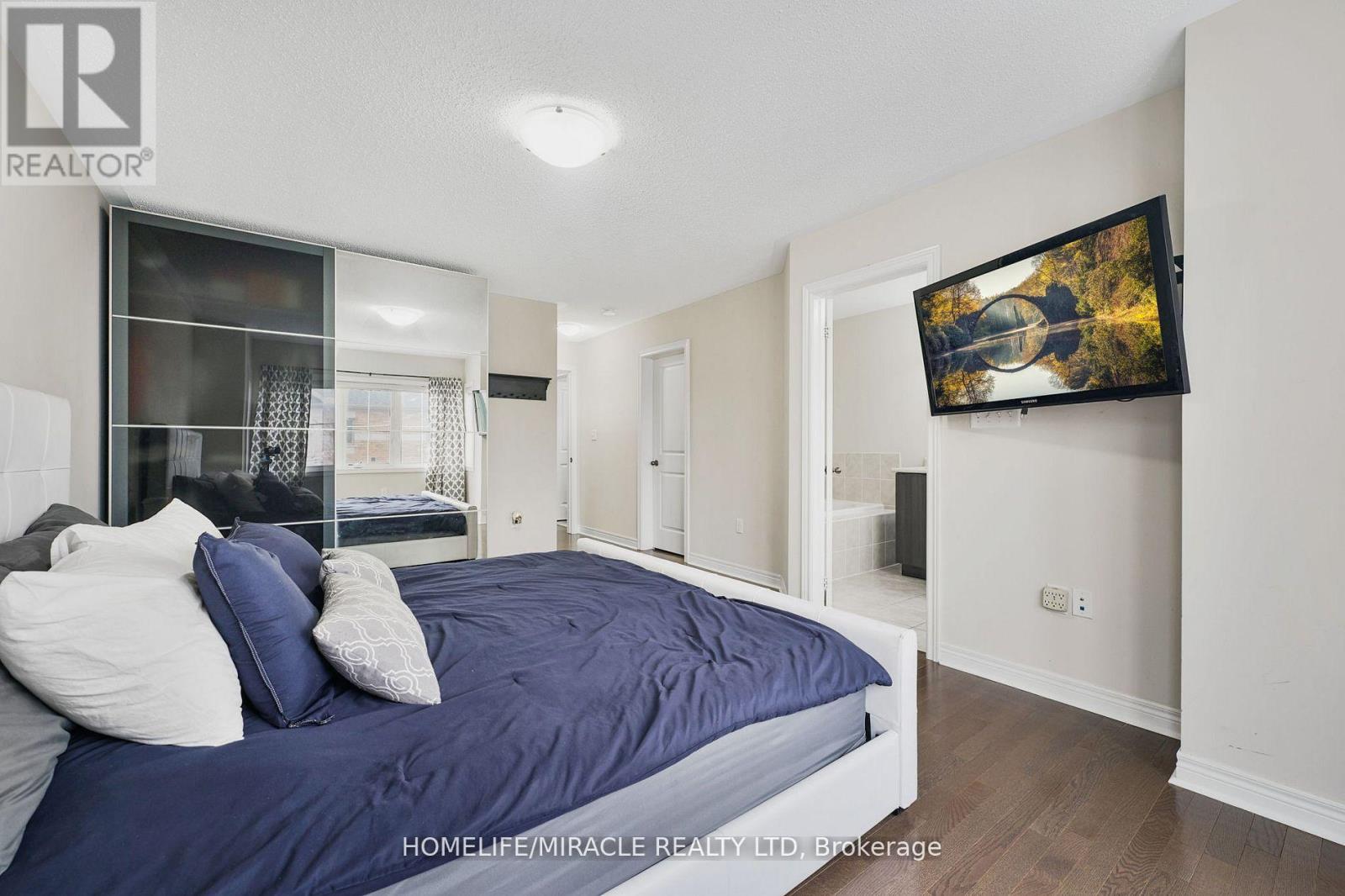 36 Bernadino Street, Brampton, Ontario  L6P 4G1 - Photo 23 - W12090170