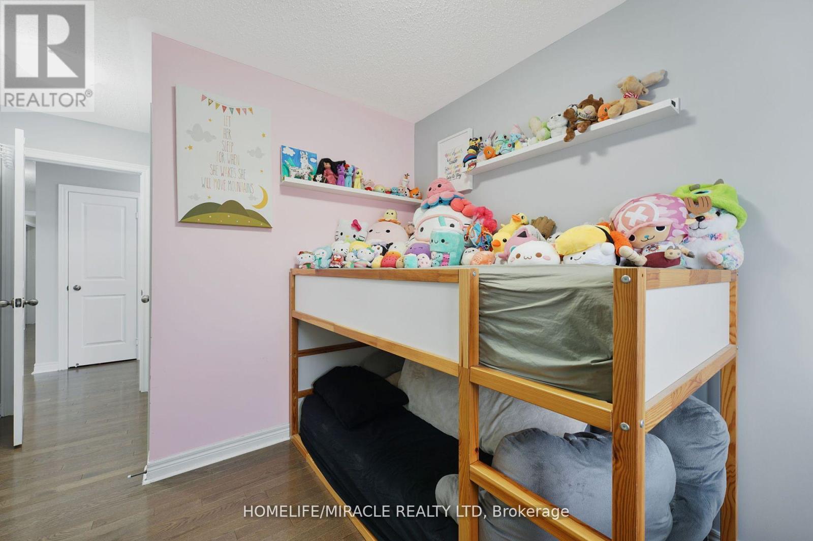 36 Bernadino Street, Brampton, Ontario  L6P 4G1 - Photo 27 - W12090170