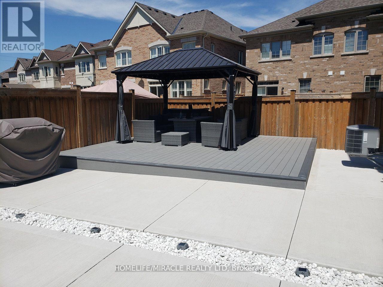 36 Bernadino Street, Brampton, Ontario  L6P 4G1 - Photo 37 - W12090170