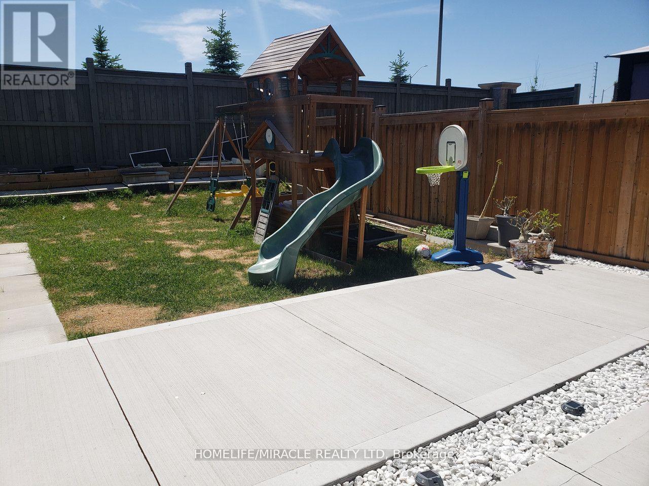 36 Bernadino Street, Brampton, Ontario  L6P 4G1 - Photo 38 - W12090170