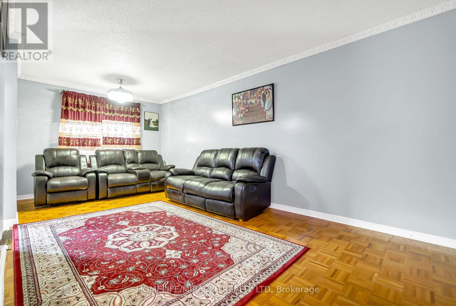 4 Colchester Avenue, Brampton, Ontario  L6Z 3R1 - Photo 16 - W12090261