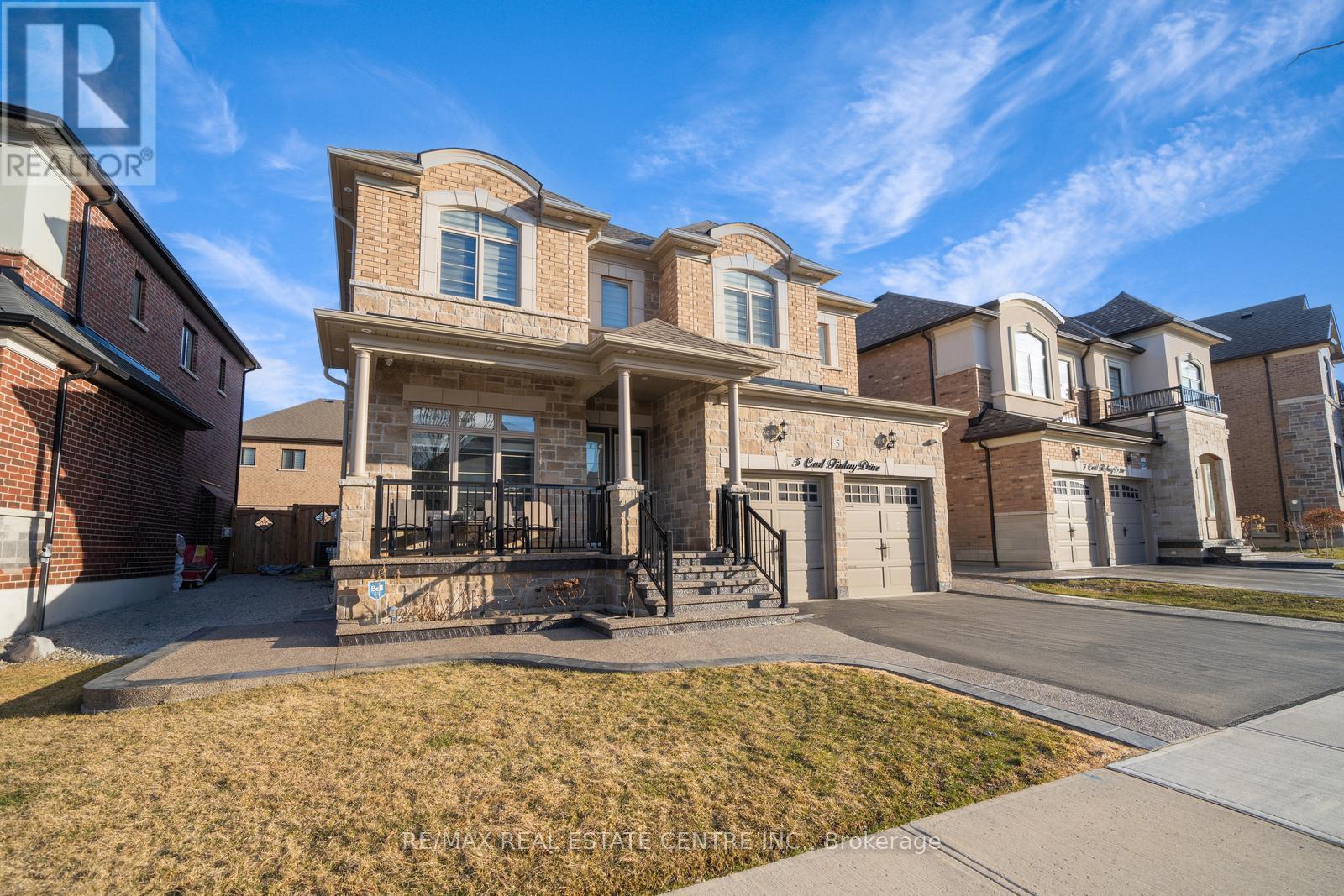 Property at 5 CARL FINLAY DRIVE image 4