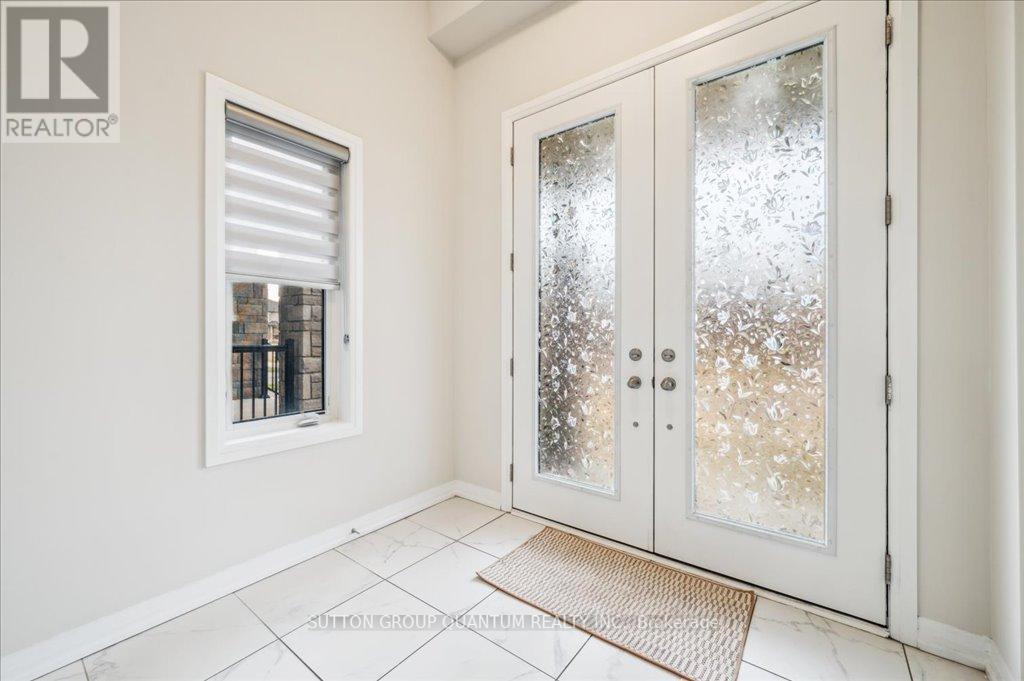 73 Yale Drive, Hamilton, Ontario  L0R 1W0 - Photo 3 - X12089493