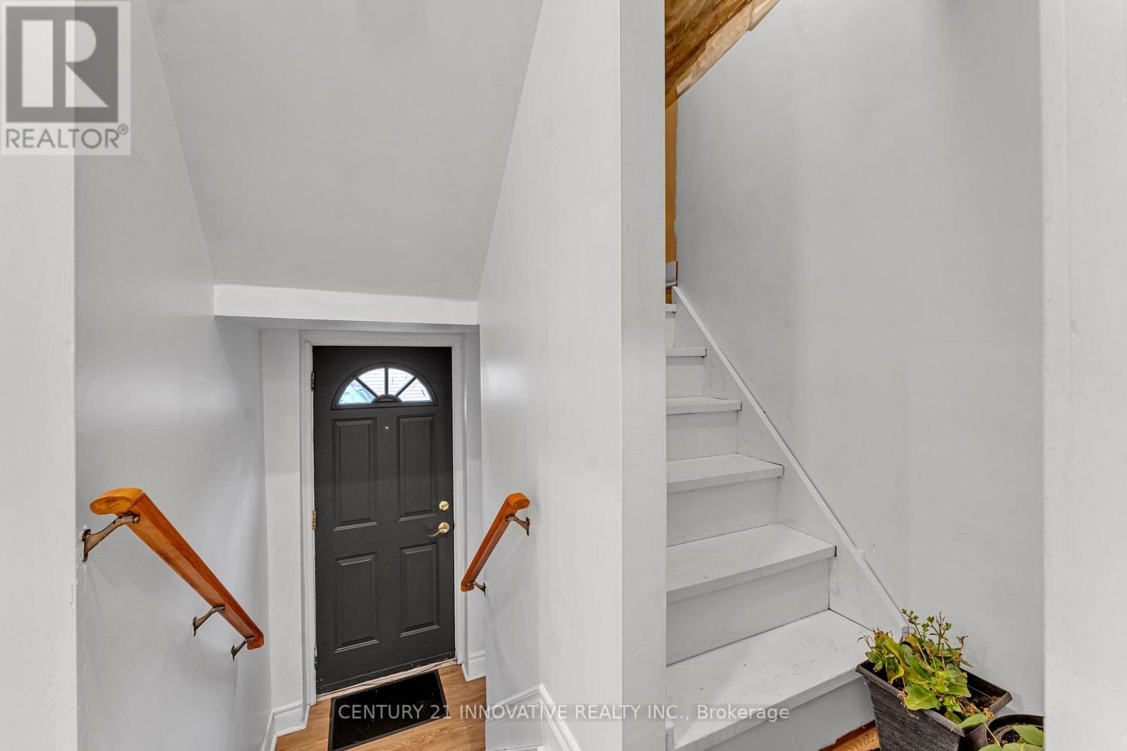 39 Delena Avenue N, Hamilton, Ontario  L8H 6B5 - Photo 16 - X12089865