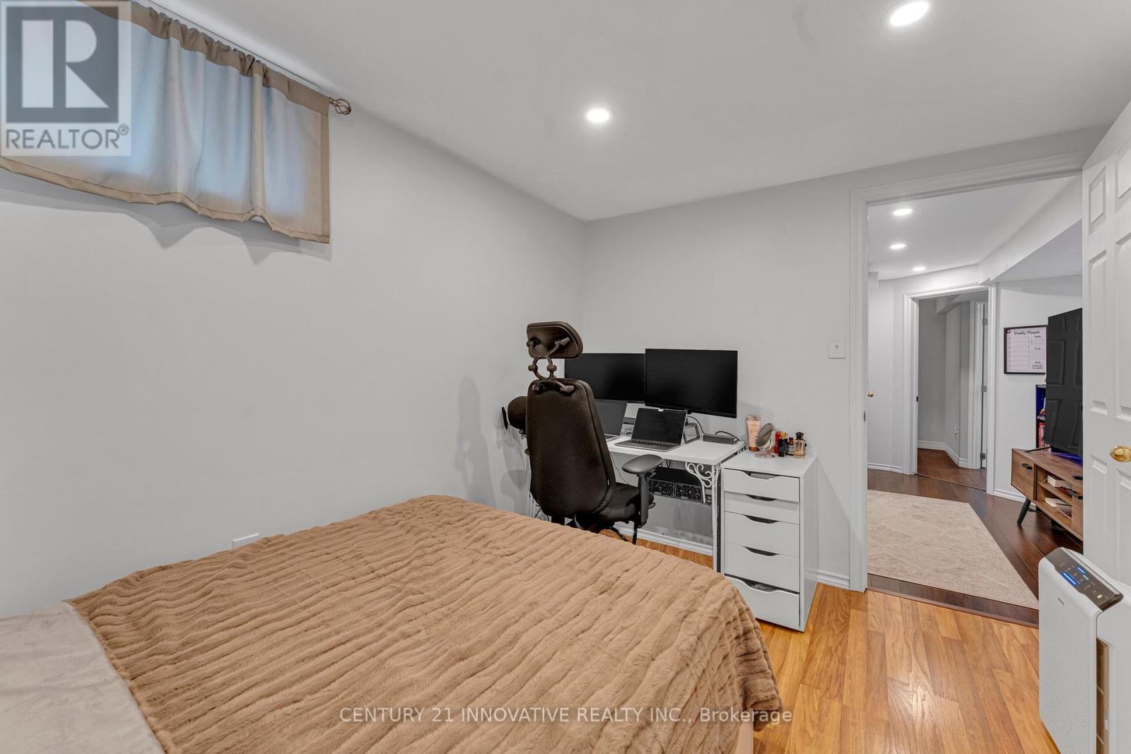 39 Delena Avenue N, Hamilton, Ontario  L8H 6B5 - Photo 21 - X12089865