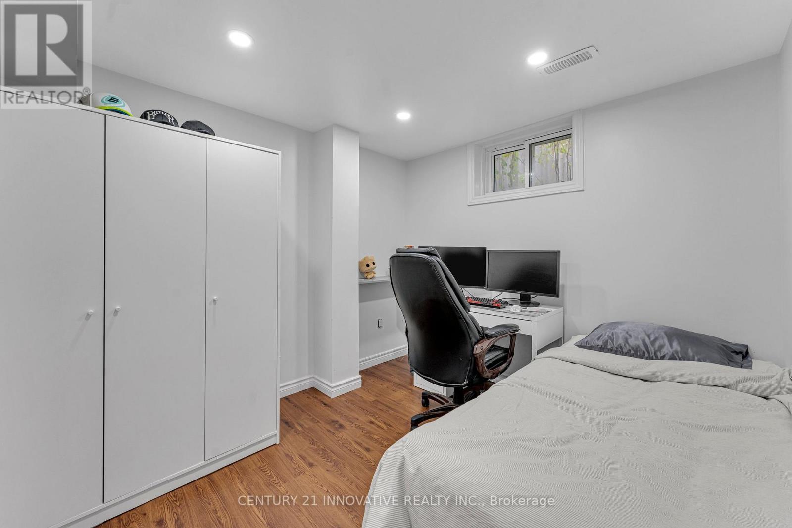 39 Delena Avenue N, Hamilton, Ontario  L8H 6B5 - Photo 22 - X12089865