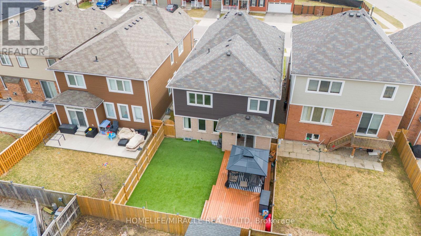 Property at 11 WATERMILL STREET image 4