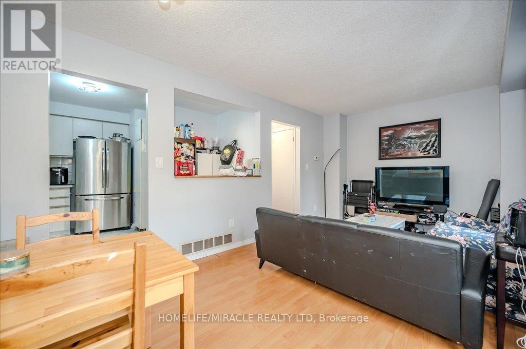 45 - 302 College Avenue W, Guelph, Ontario  N1G 4T6 - Photo 11 - X12090332
