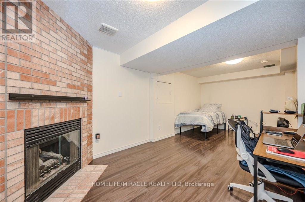45 - 302 College Avenue W, Guelph, Ontario  N1G 4T6 - Photo 32 - X12090332