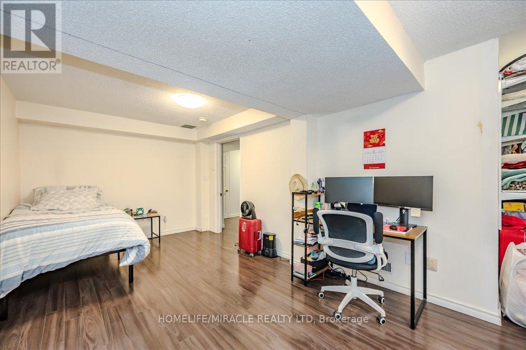 45 - 302 College Avenue W, Guelph, Ontario  N1G 4T6 - Photo 33 - X12090332