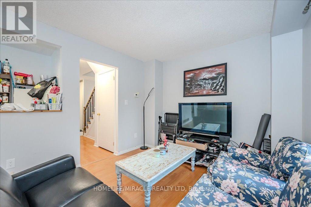 45 - 302 College Avenue W, Guelph, Ontario  N1G 4T6 - Photo 7 - X12090332