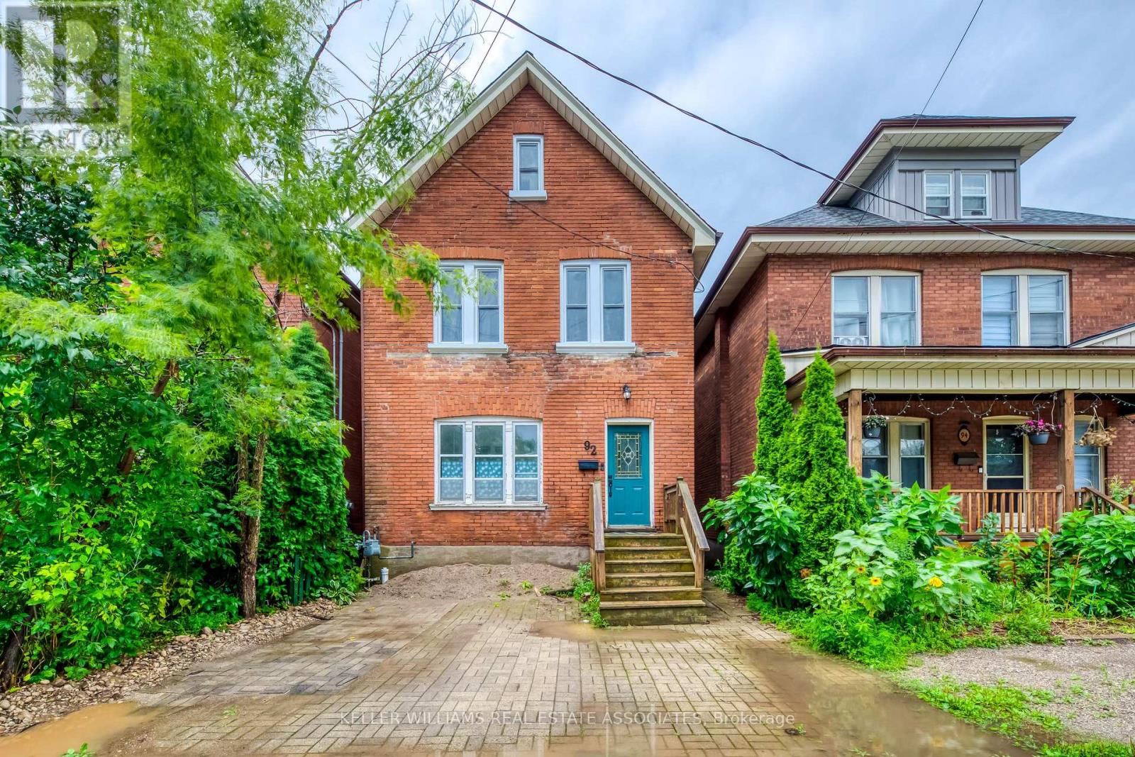 Property at 92 PARK AVENUE image 1
