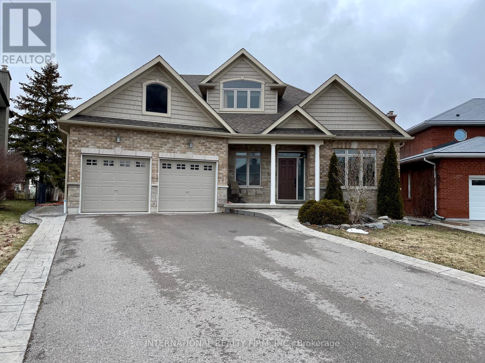 12 DUNSFORD COURT, Kawartha Lakes, Ontario