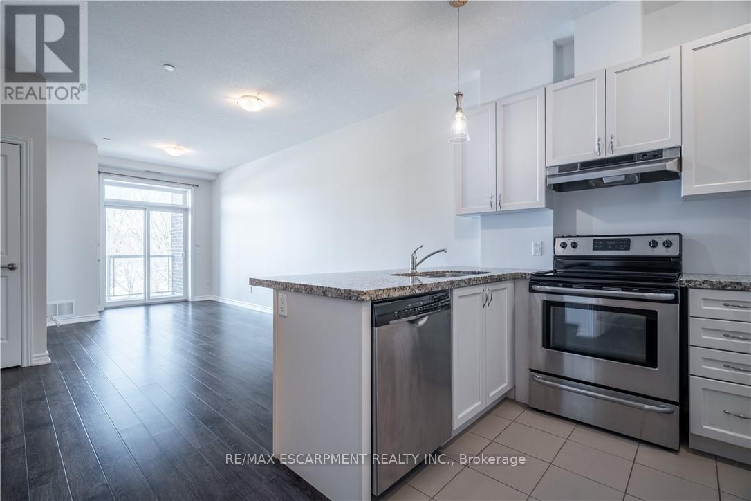 Property at 204 - 95 WILSON STREET W image 4