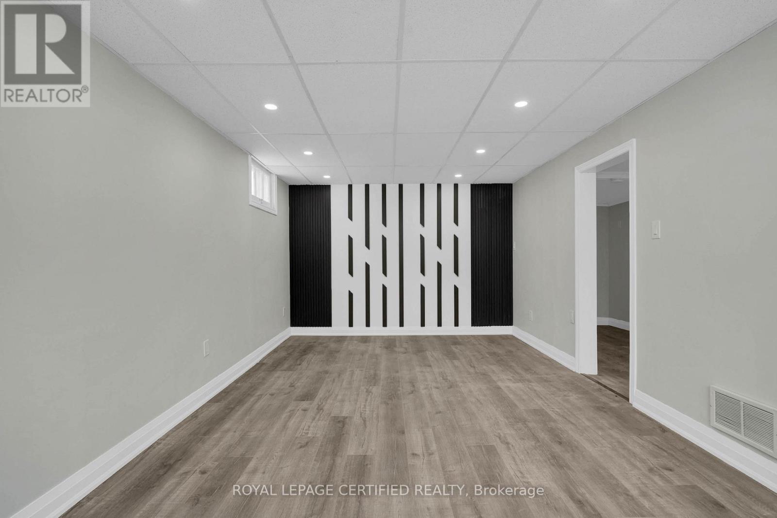 637 Ross Street, London East, Ontario  N5Y 3V8 - Photo 25 - X12090470