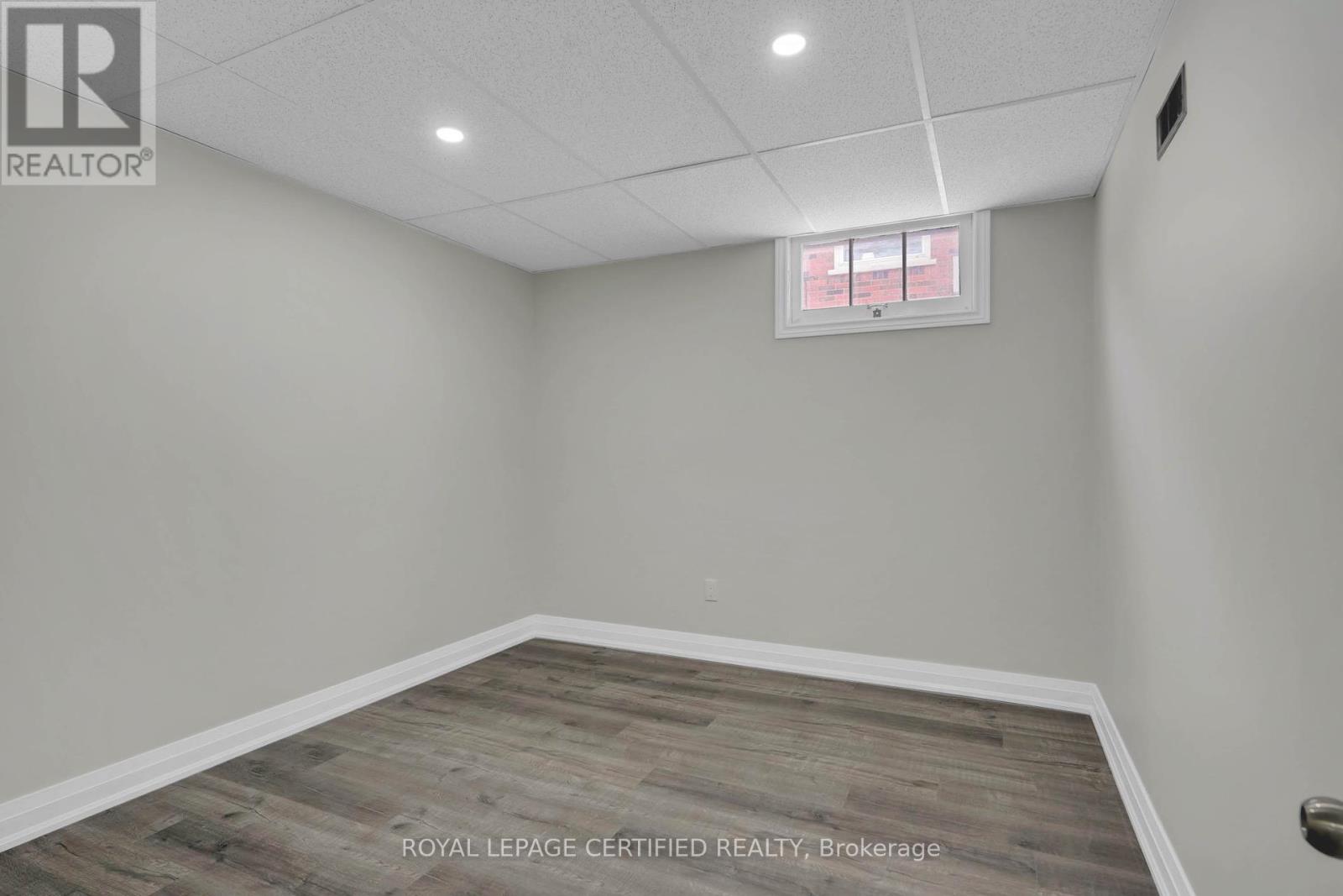 637 Ross Street, London East, Ontario  N5Y 3V8 - Photo 34 - X12090470