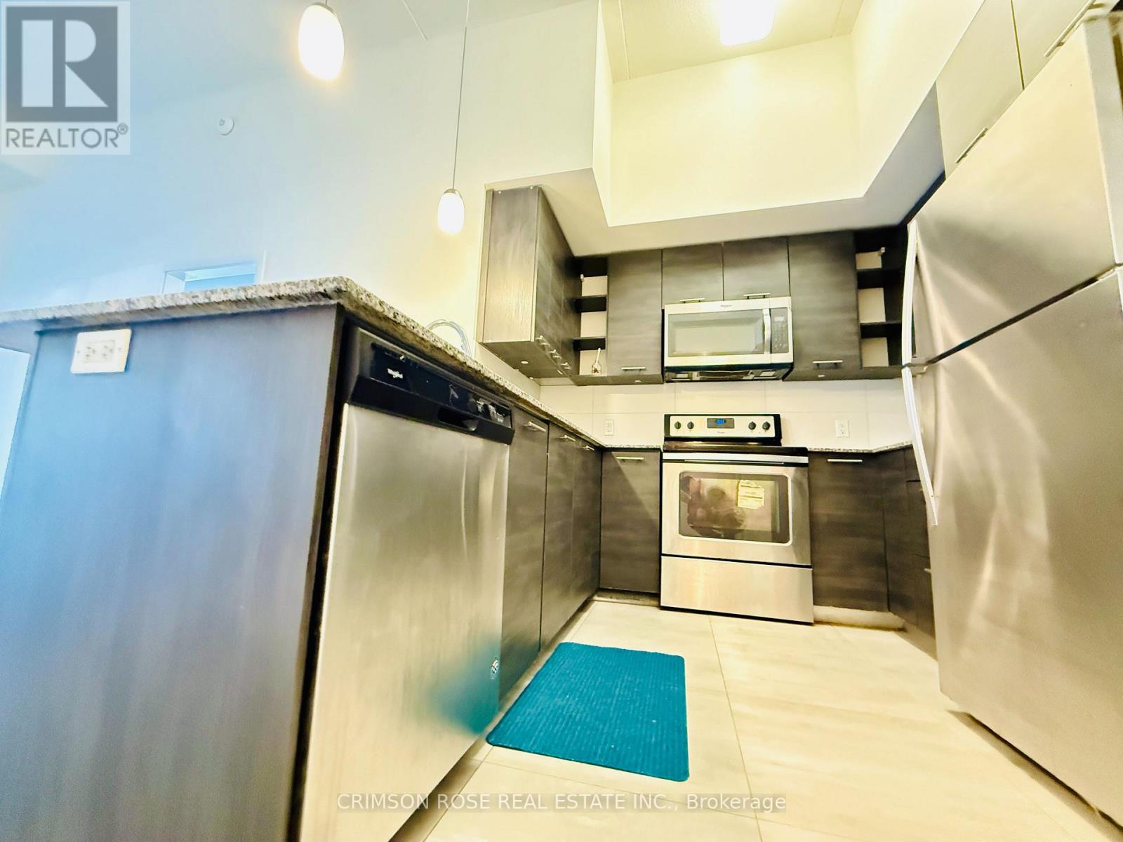 108 - 251 Hemlock Street, Waterloo, Ontario  N2L 0H2 - Photo 7 - X12046862