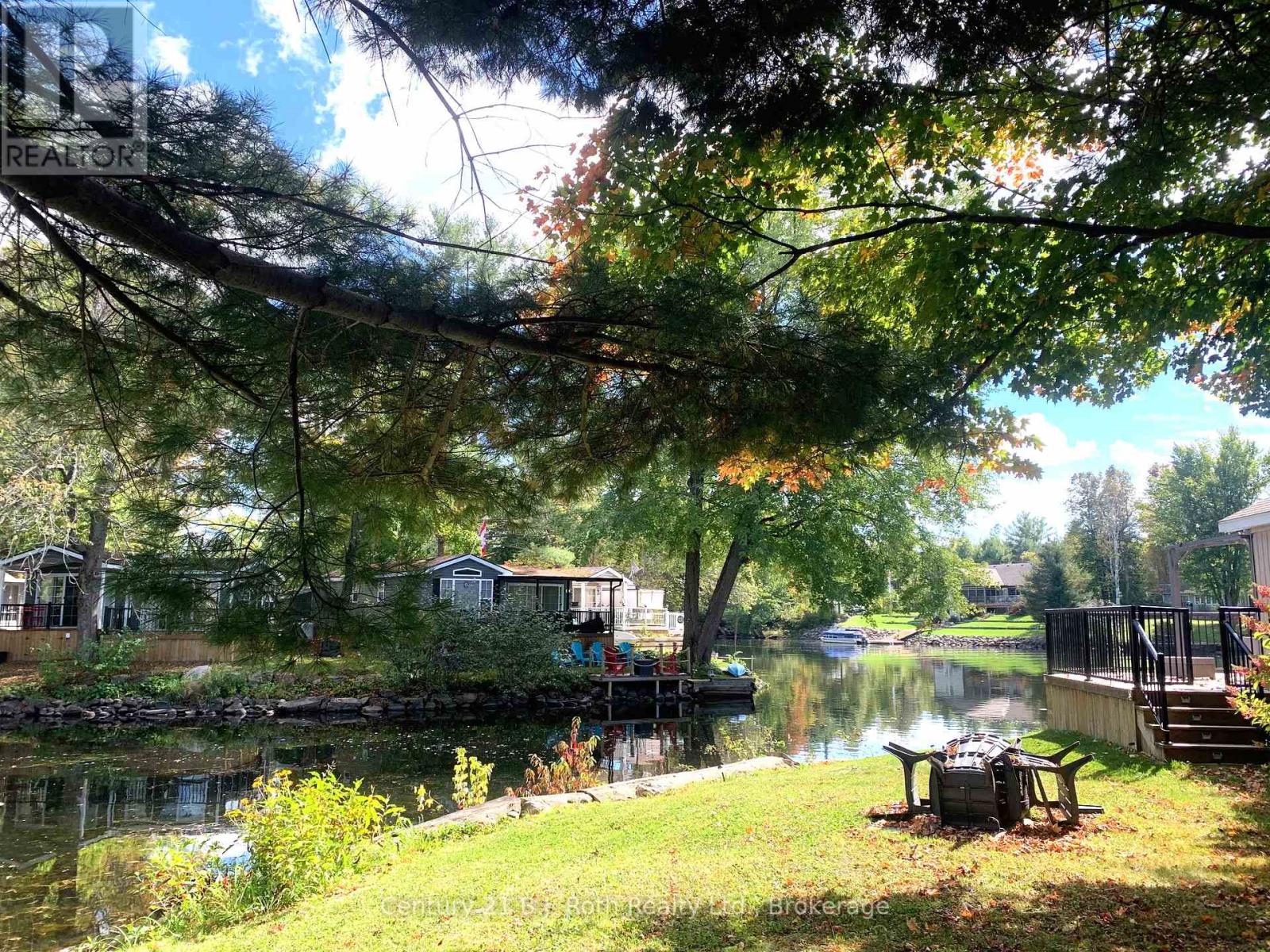 43 - 1082 Shamrock Marina Road, Gravenhurst, Ontario  P0E 1N0 - Photo 19 - X12090669