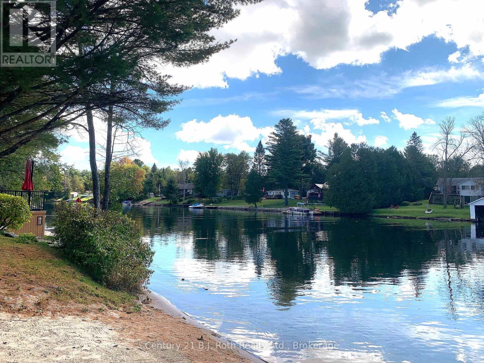 43 - 1082 Shamrock Marina Road, Gravenhurst, Ontario  P0E 1N0 - Photo 21 - X12090669