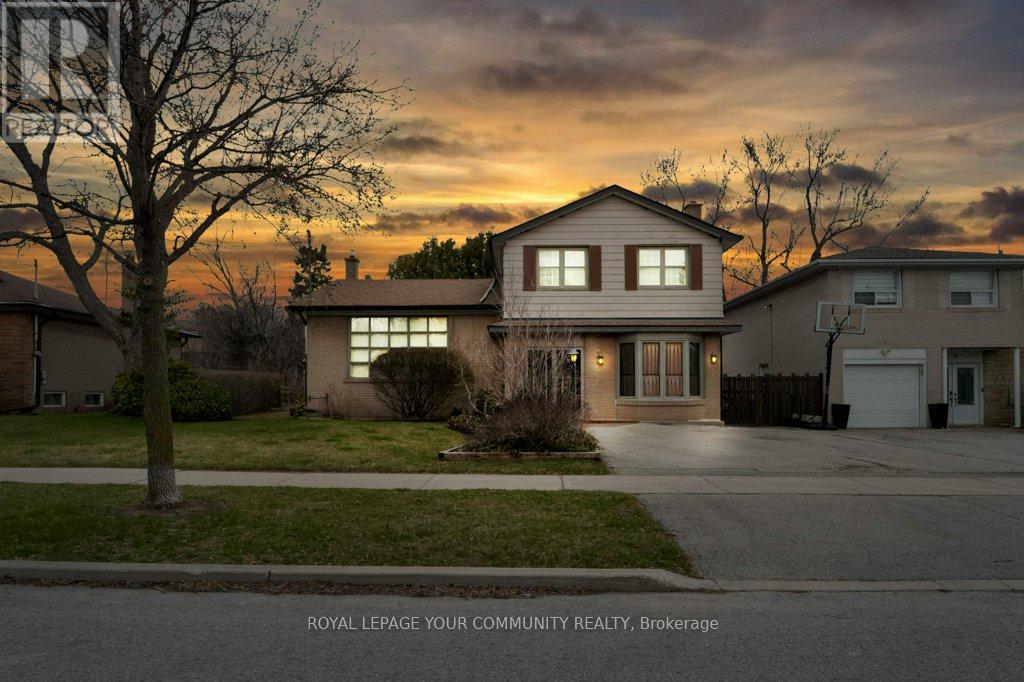 Property at 4 SKELMORE CRESCENT image 1