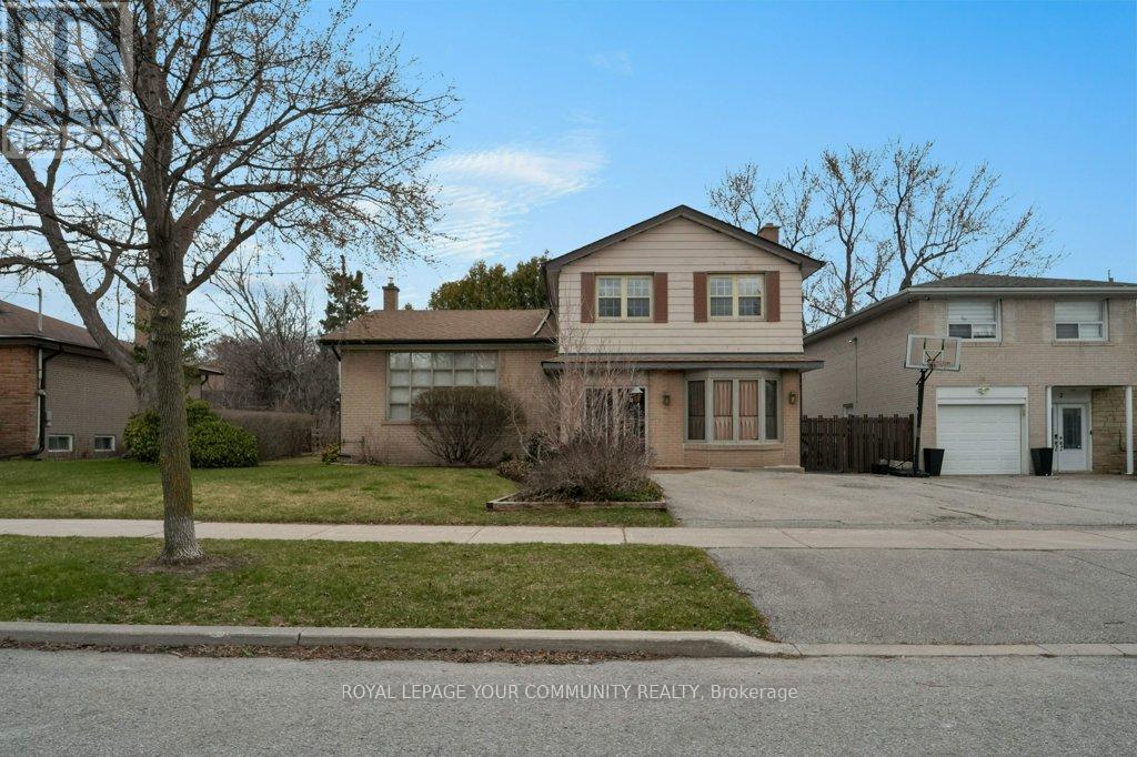 Property at 4 SKELMORE CRESCENT image 3