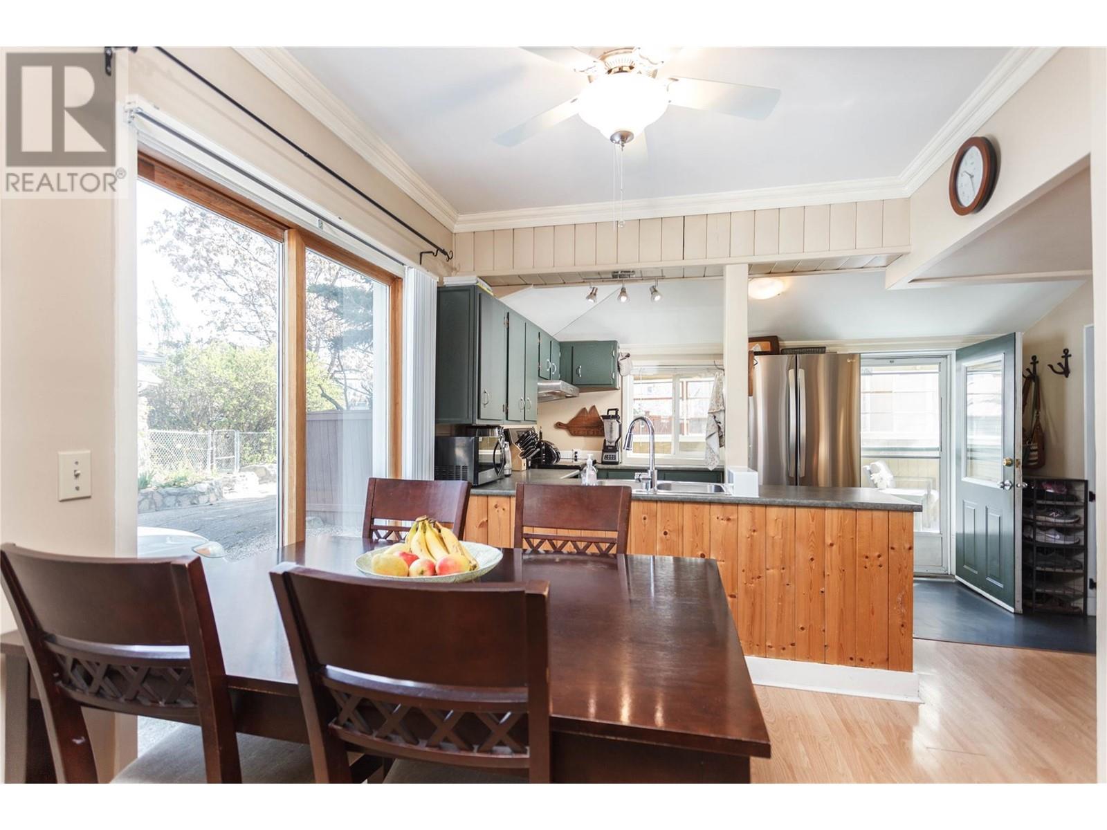 Property at 2111 33 Street image 5