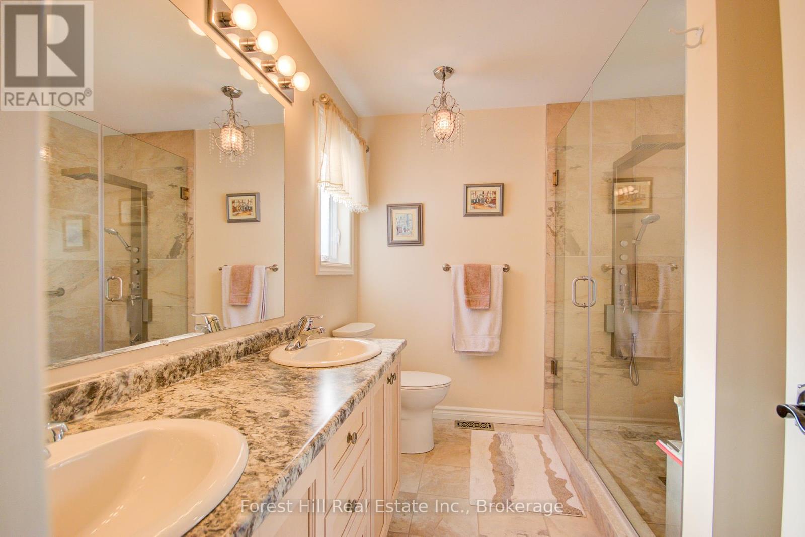 144 Pineridge Gate, Gravenhurst, Ontario  P1P 1Z1 - Photo 14 - X12071138