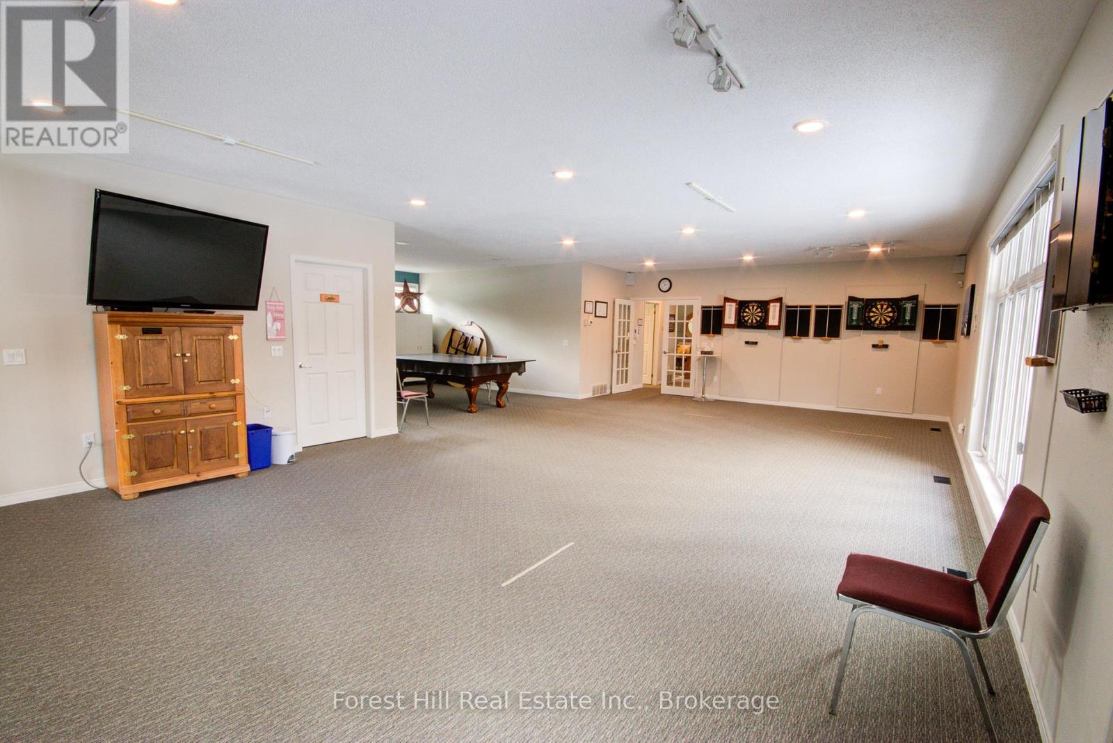 144 Pineridge Gate, Gravenhurst, Ontario  P1P 1Z1 - Photo 37 - X12071138
