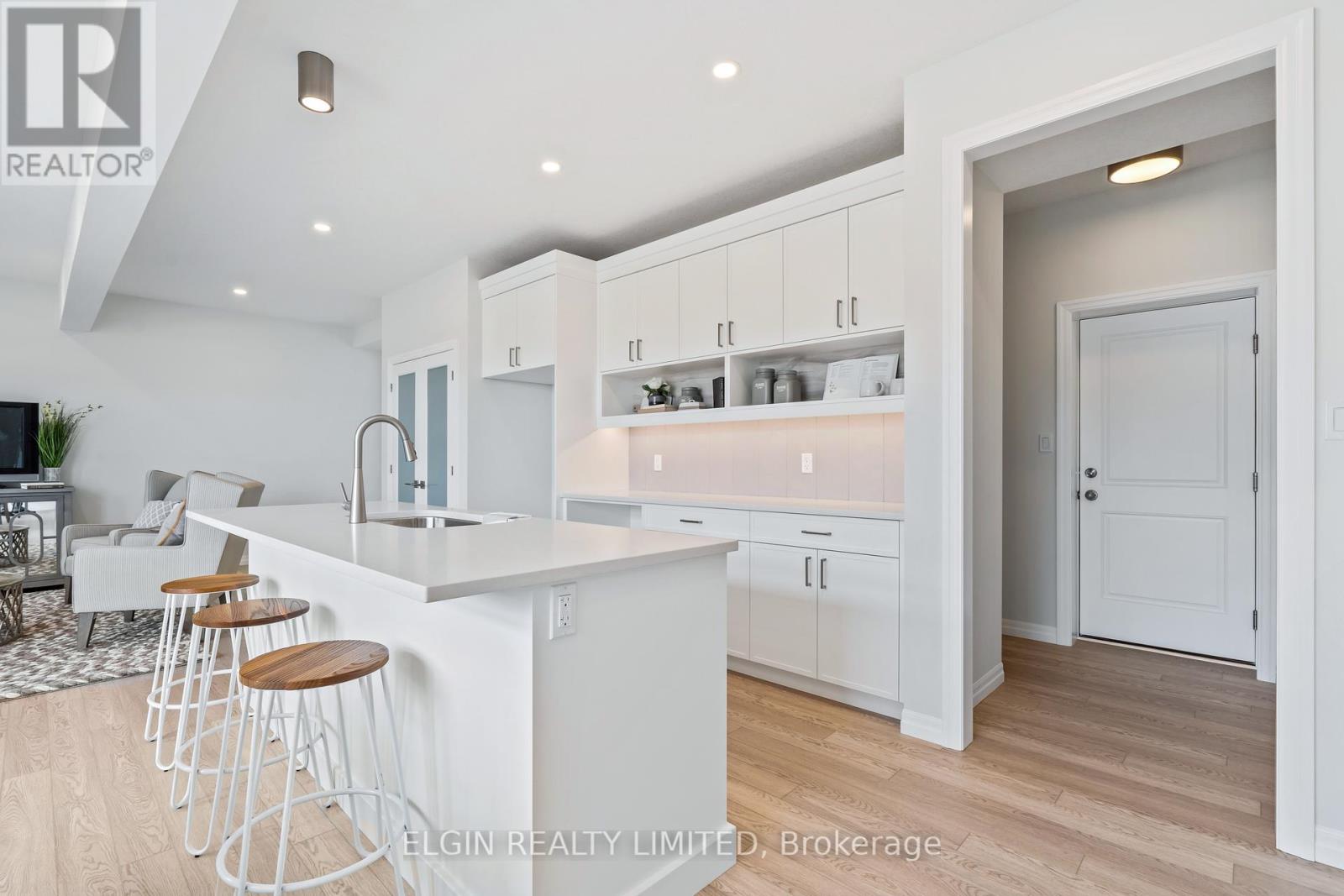 37 Hemlock Crescent, Aylmer, Ontario  N5H 0C1 - Photo 13 - X12069867