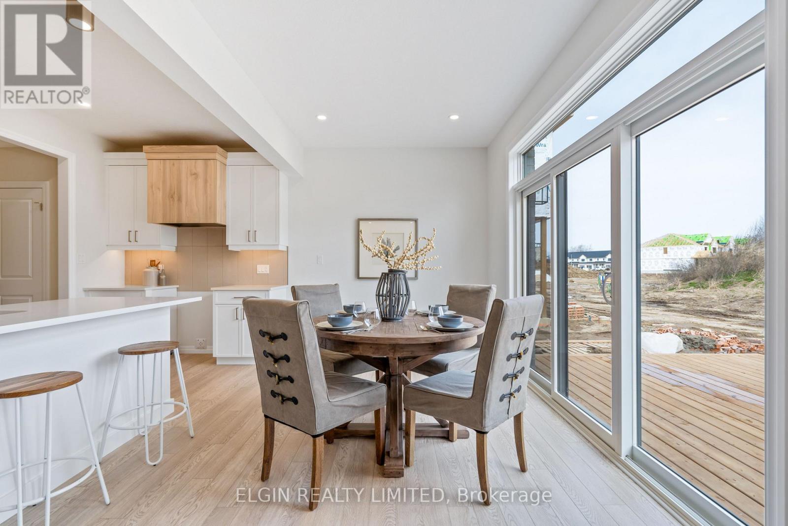 37 Hemlock Crescent, Aylmer, Ontario  N5H 0C1 - Photo 7 - X12069867