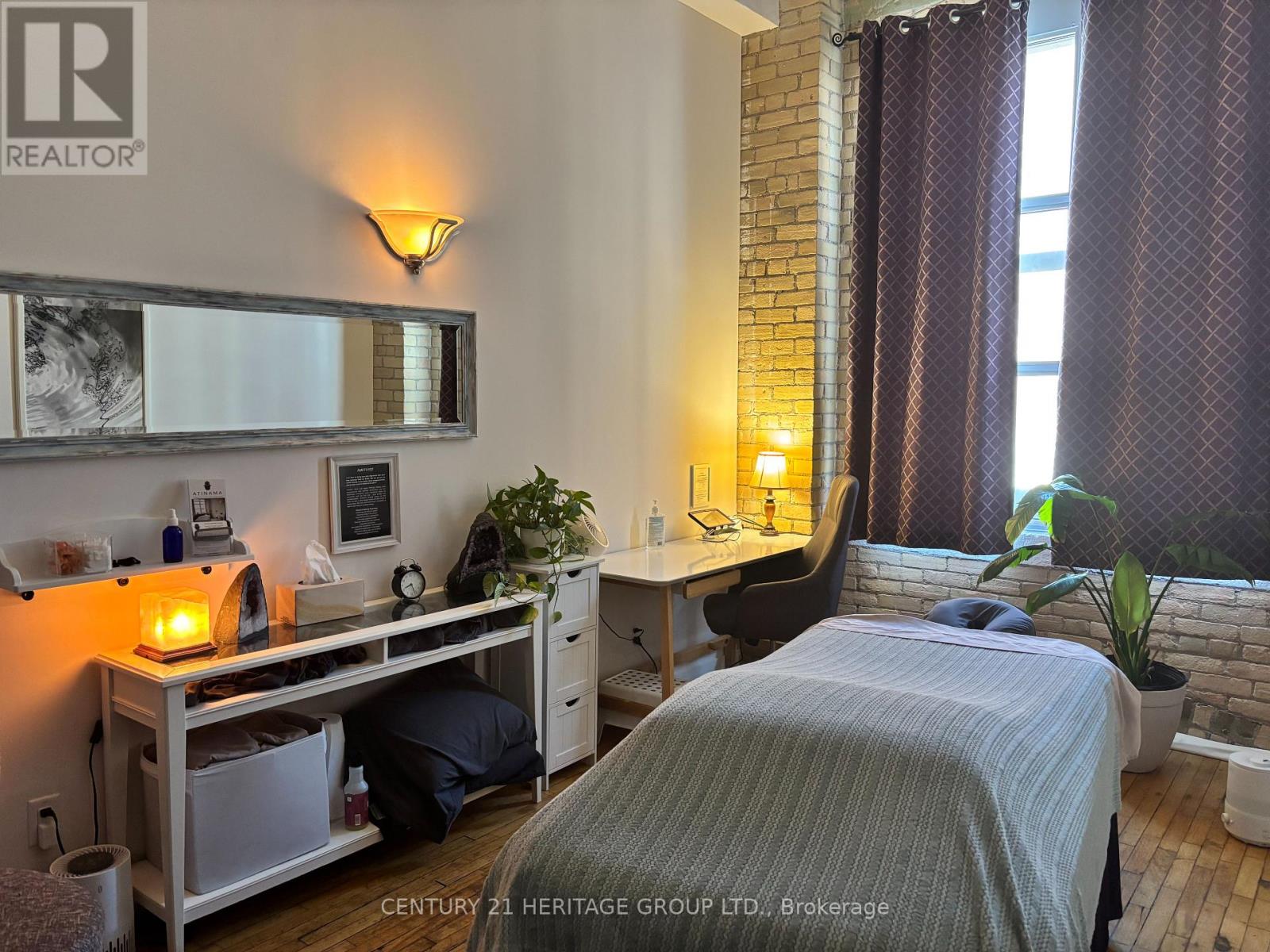 103 - 174 Spadina Avenue, Toronto, Ontario  M5T 2C2 - Photo 3 - C12090733