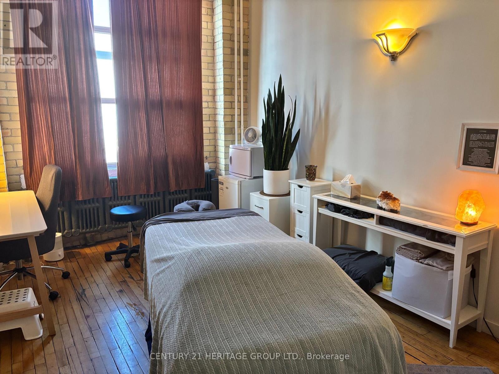 103 - 174 Spadina Avenue, Toronto, Ontario  M5T 2C2 - Photo 4 - C12090733