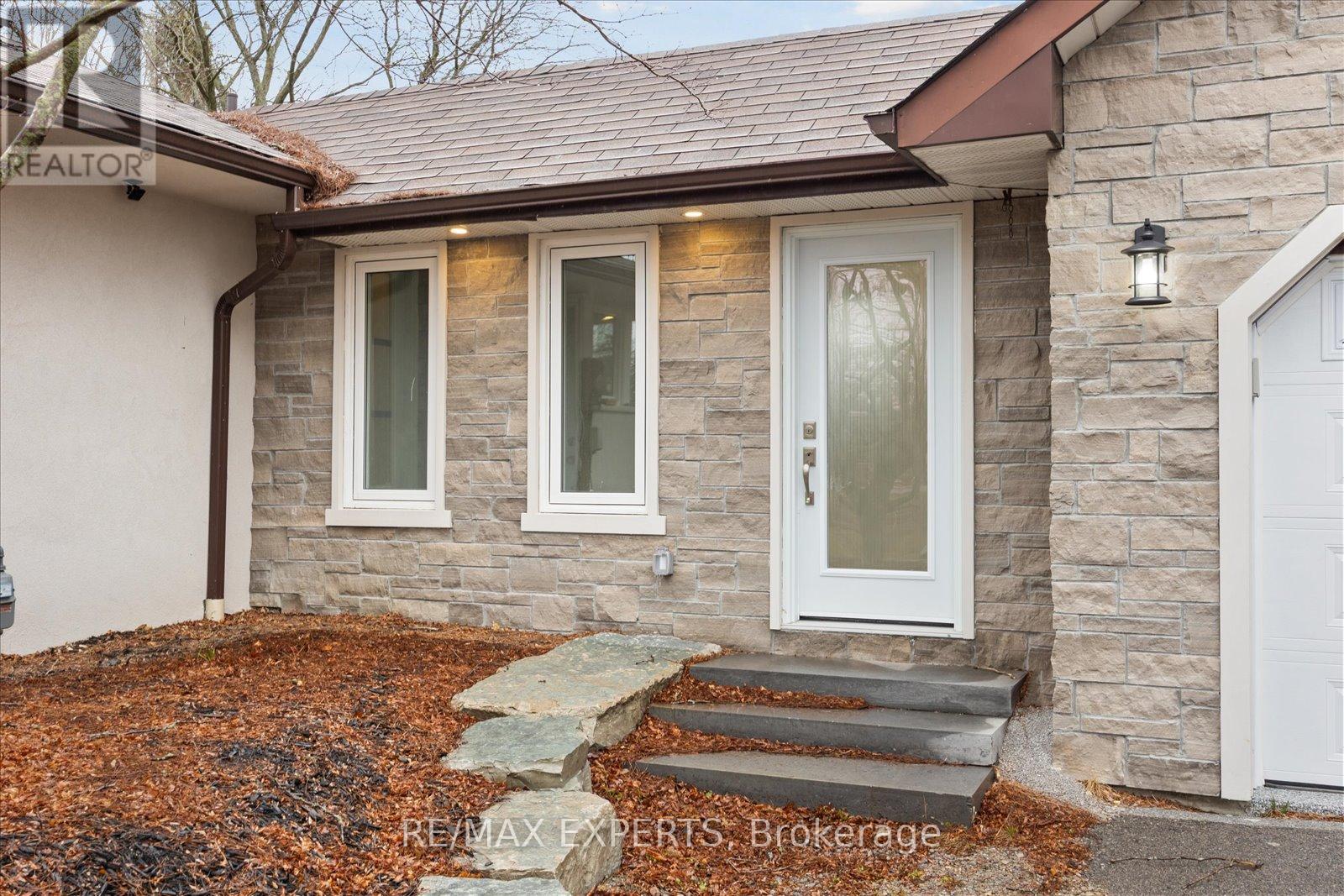 507 Mill Street S, Clarington (Newcastle), Ontario  L1B 1C2 - Photo 3 - E12090717