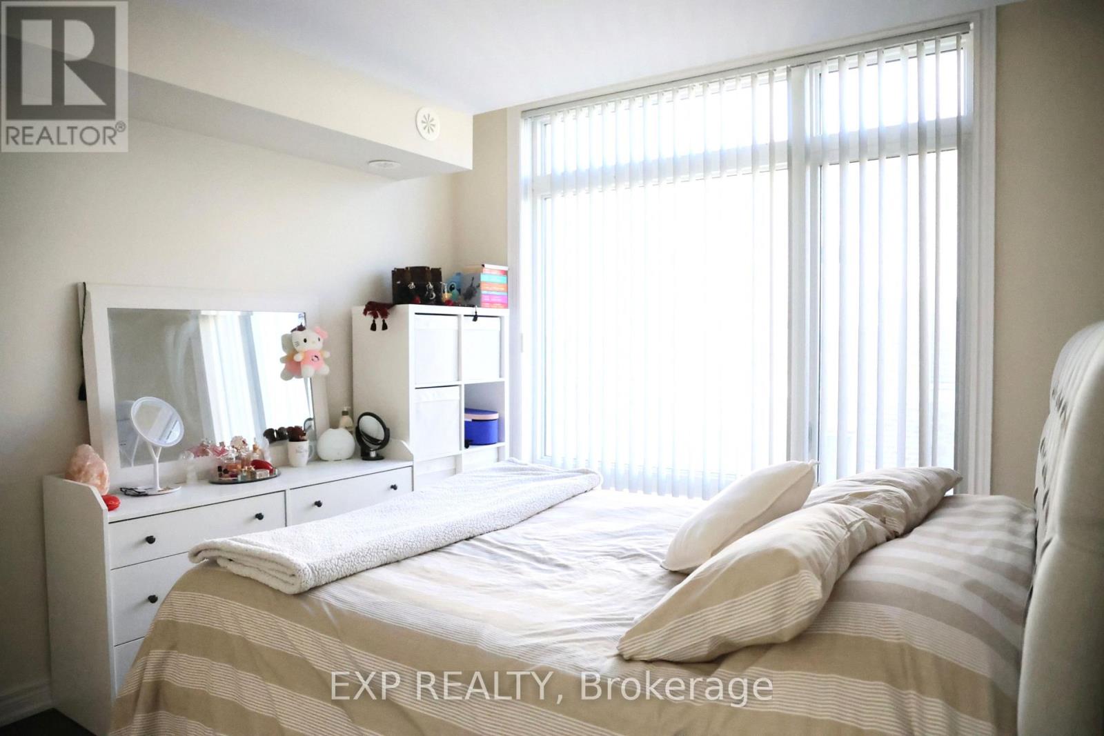 132 - 2 Dunsheath Way, Markham, Ontario  L6B 1N3 - Photo 11 - N12090711