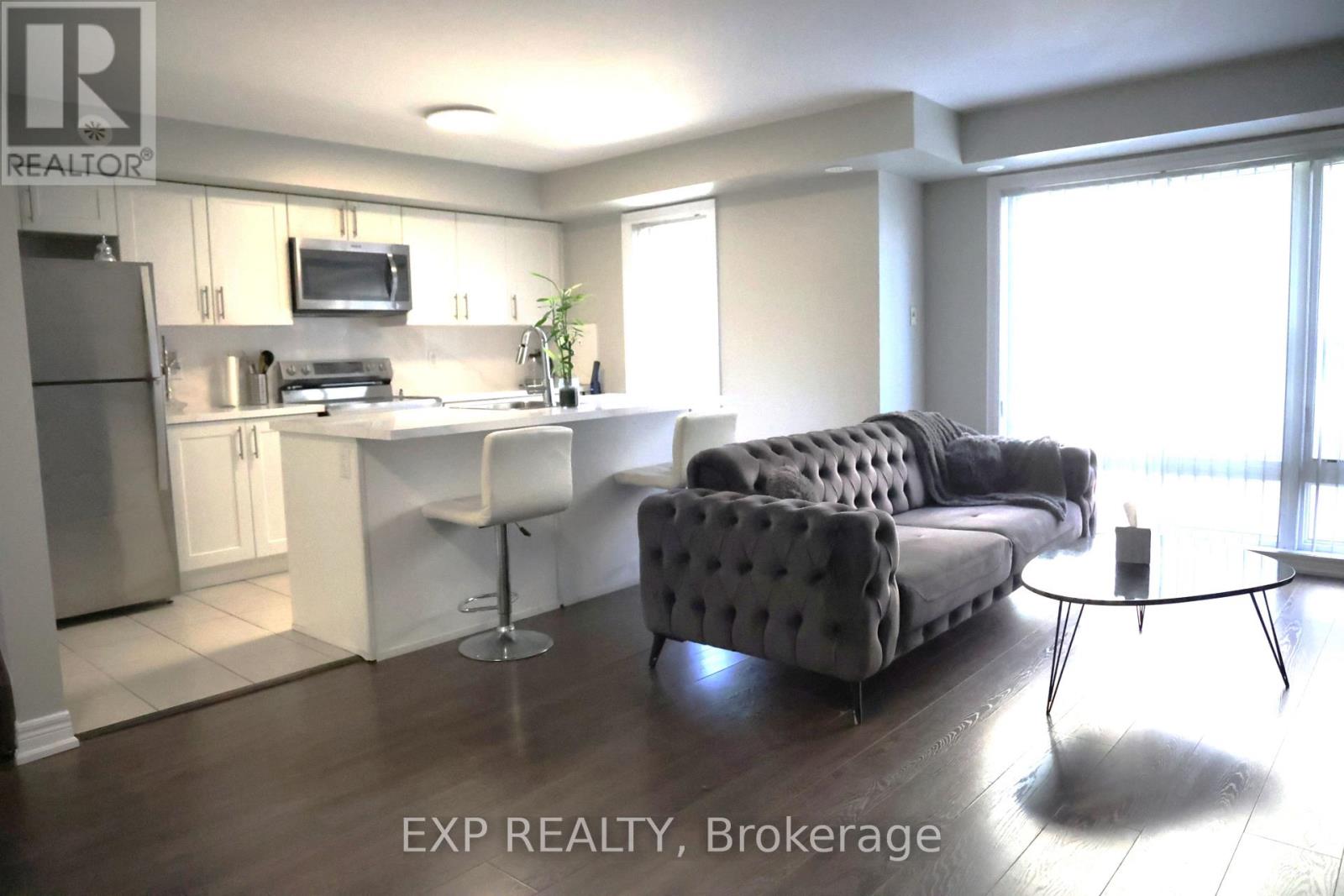 132 - 2 Dunsheath Way, Markham, Ontario  L6B 1N3 - Photo 6 - N12090711
