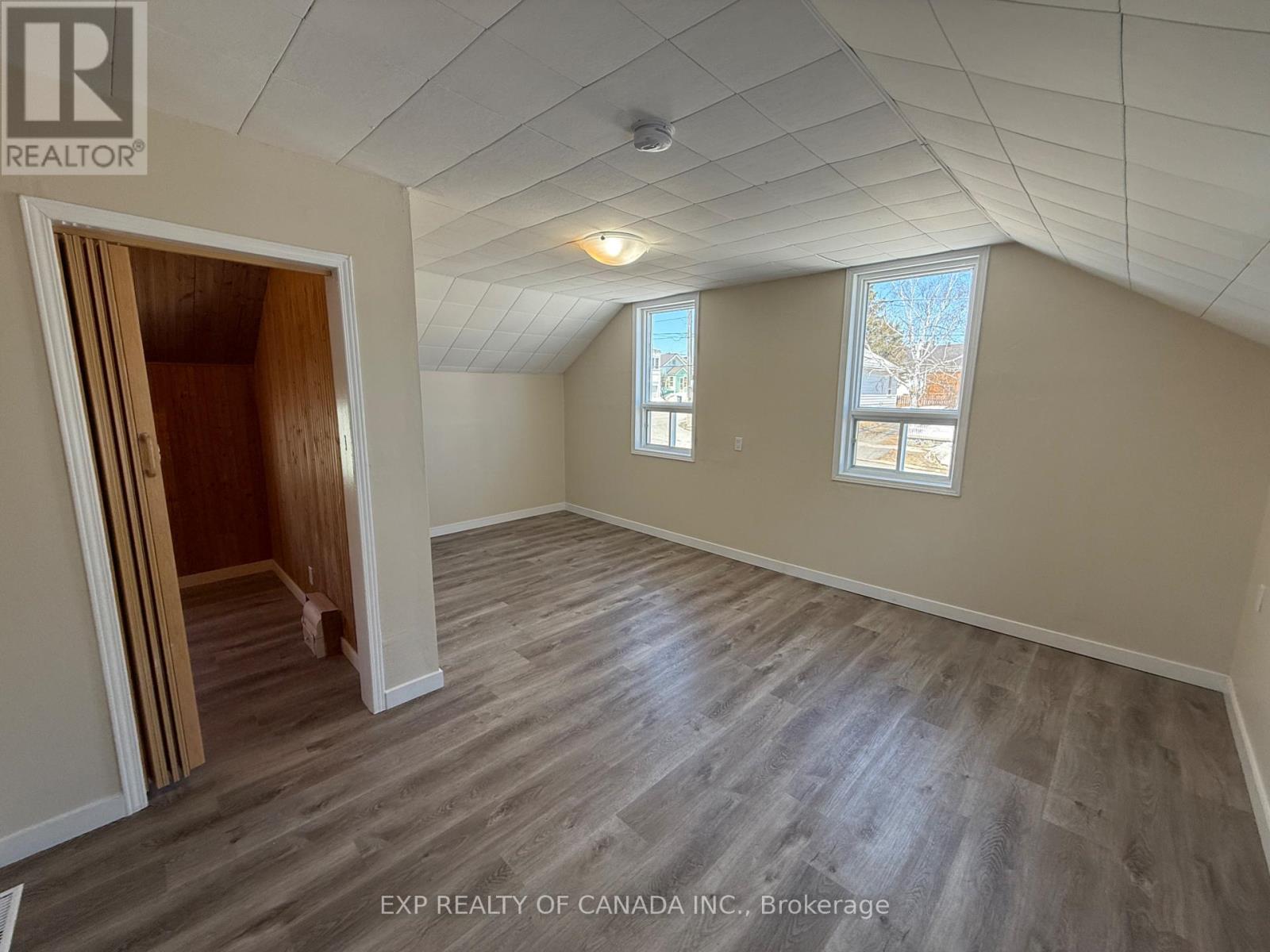 Property at 35 TAYLOR AVENUE image 5