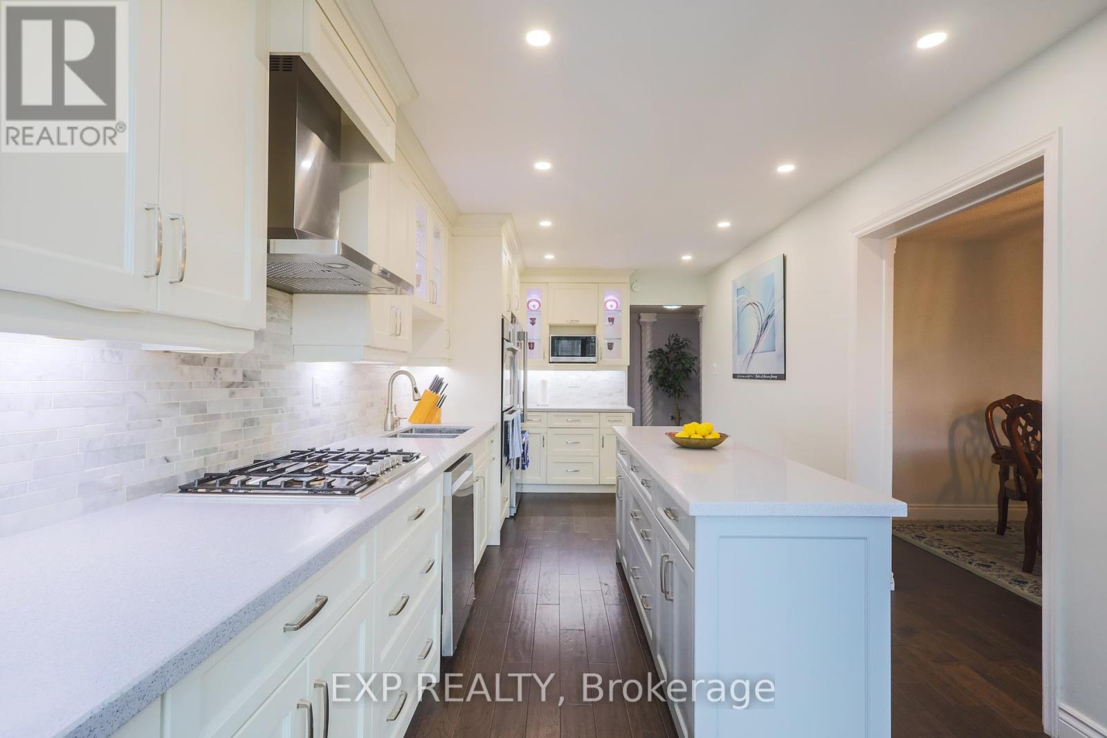 54 TREWARTHA CRESCENT, Brampton, Ontario