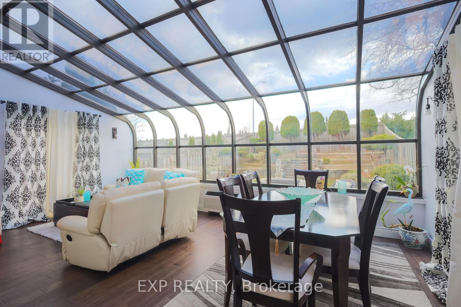 Property at 54 TREWARTHA CRESCENT image 4