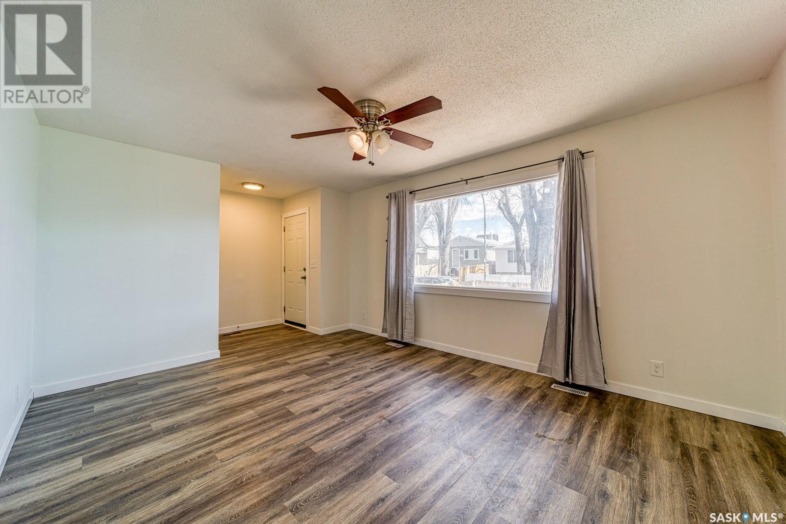 Property at 1720 Quebec STREET image 3