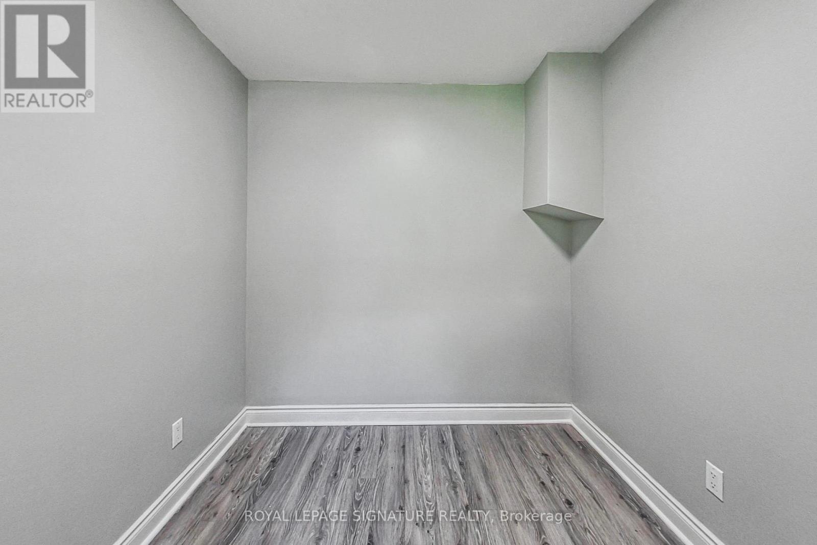 1383 Cannon Street E, Hamilton, Ontario  L8H 1W2 - Photo 15 - X12090703