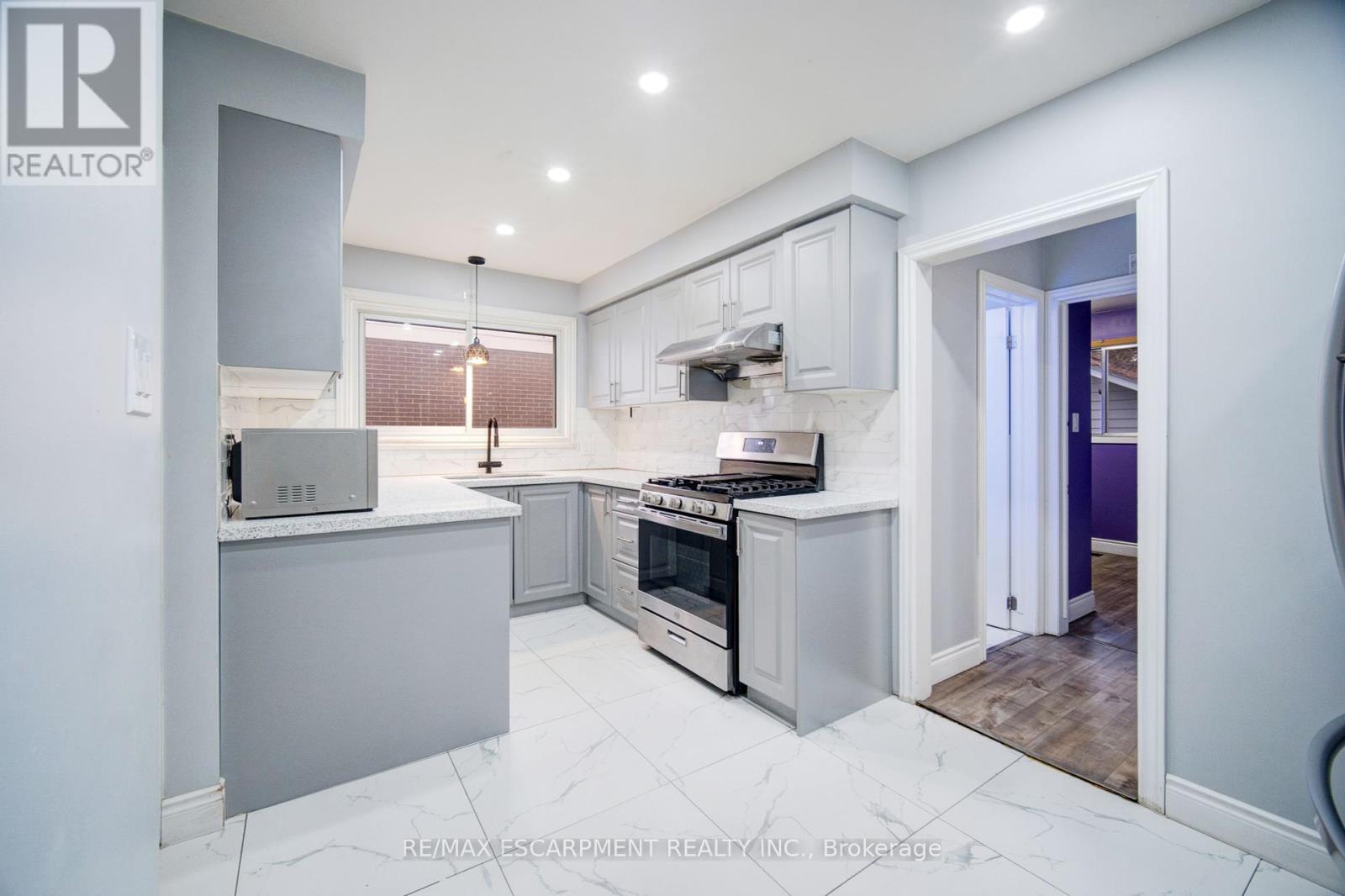 51 Rouse Avenue, Cambridge, Ontario  N1R 4M6 - Photo 11 - X12090706
