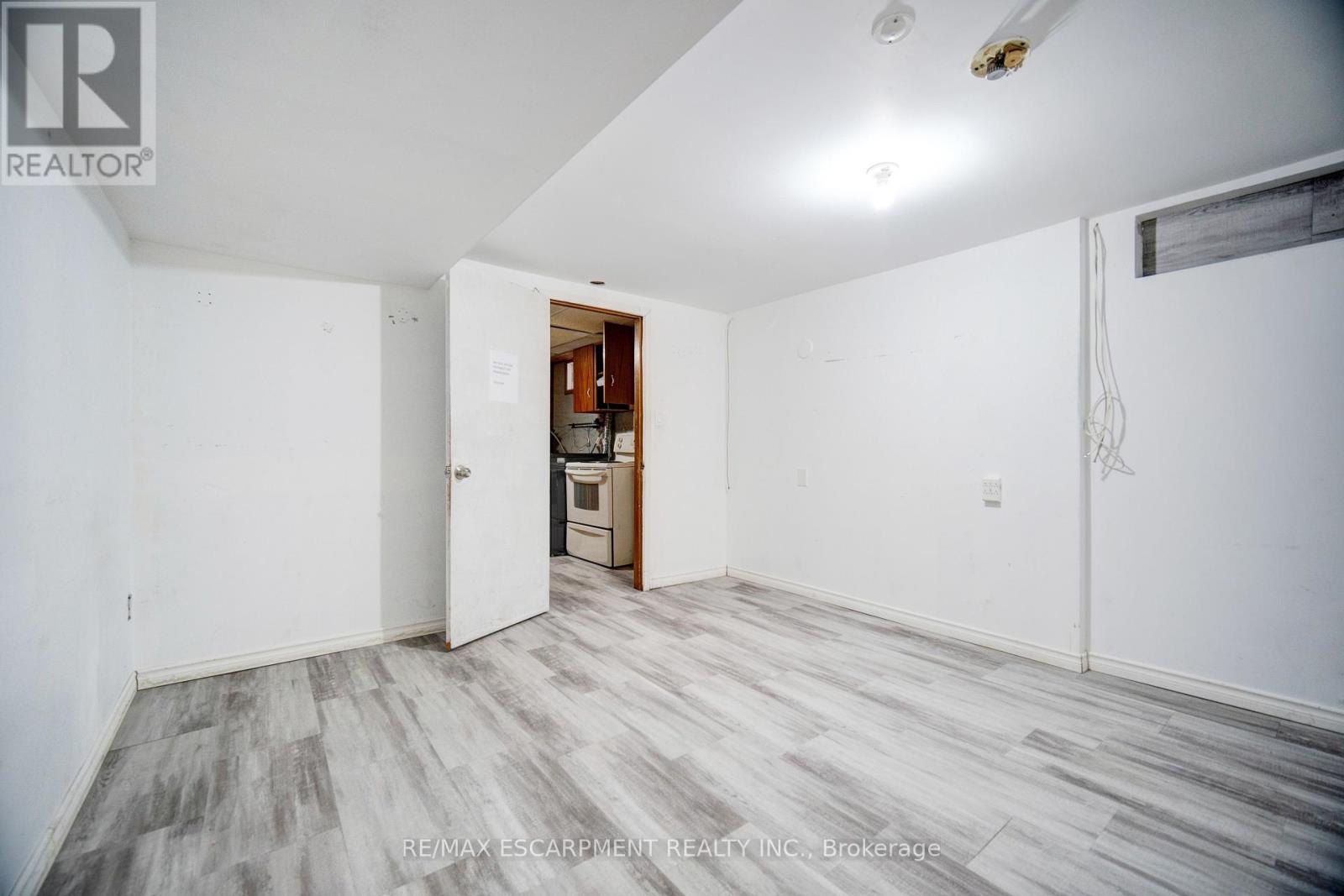 51 Rouse Avenue, Cambridge, Ontario  N1R 4M6 - Photo 32 - X12090706