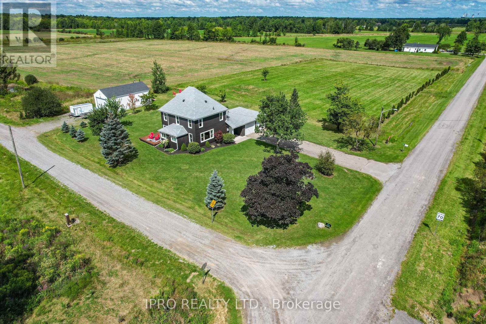 13717 Ort Road, Niagara Falls (224 - Lyons Creek), Ontario  L2E 6S6 - Photo 3 - X12090719