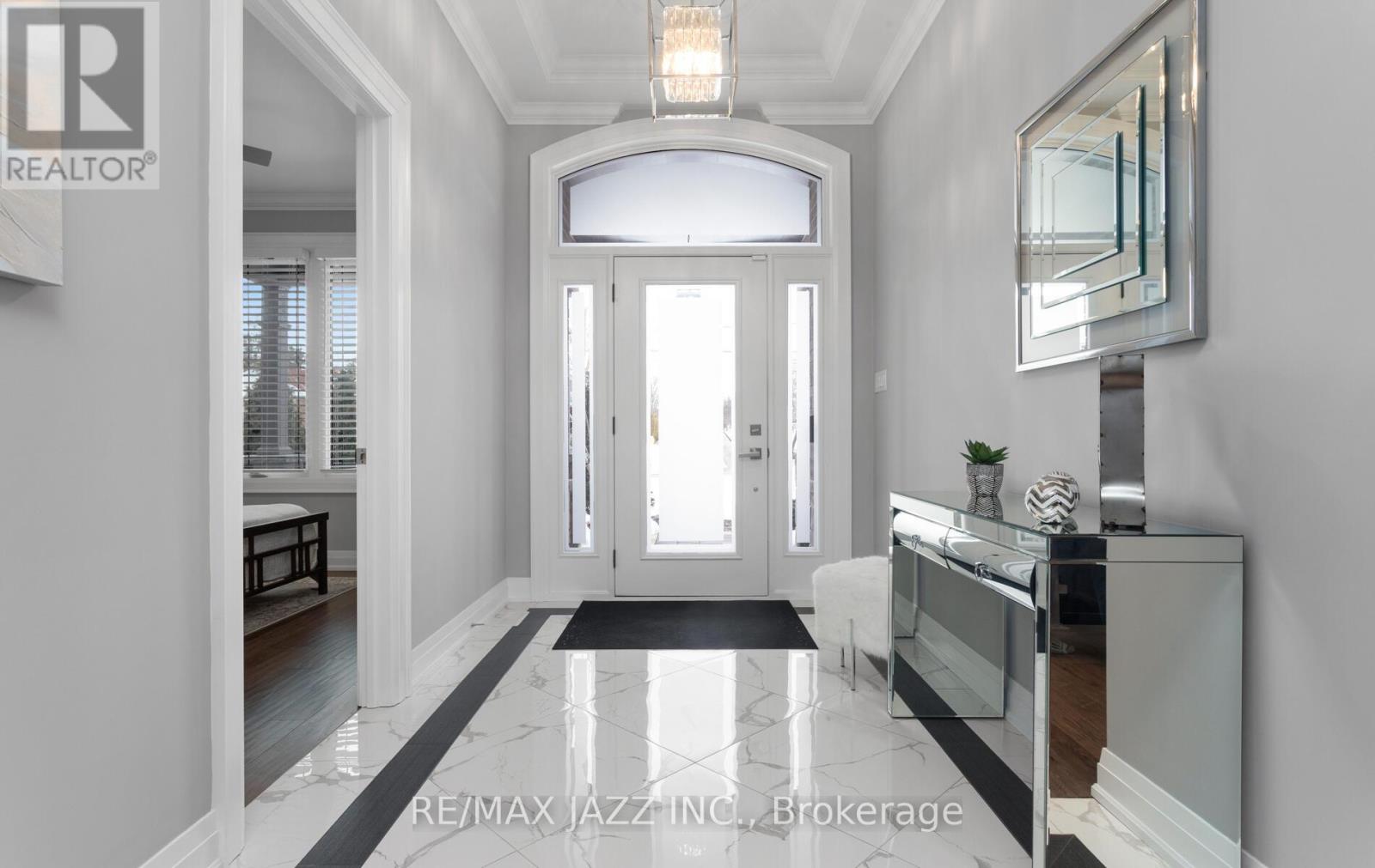 Property at 714 BESSBOROUGH DRIVE image 3